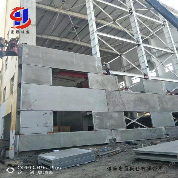 青岛供应L15CT37钢桁架轻型板复合板